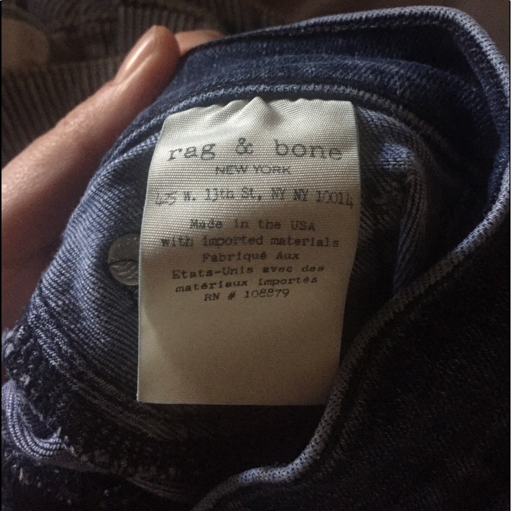 Rag & Bone - 10in skinny jean -size 26